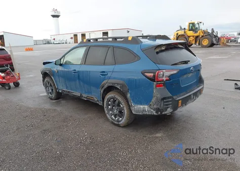 2025 Subaru Outback Wilderness z USA, uszkodzony, nr VIN 4S4BTGUD4S3301812